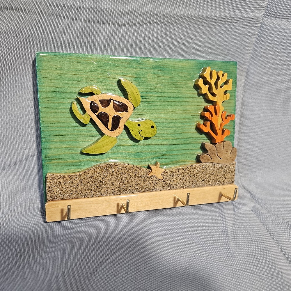 Kan Folk Art Colorful Sea Turtle Wooden In-lay Key Holder Hooks Kids Room Decor - Picture 5 of 5